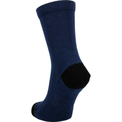 ktorí hľadajú pohodlné a odolné ponožky prispôsobené na tenis.