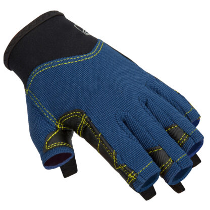 Vytvorili sme tieto rukavice bez prstov na ochranu rúk pri obsluhe lode na mori.